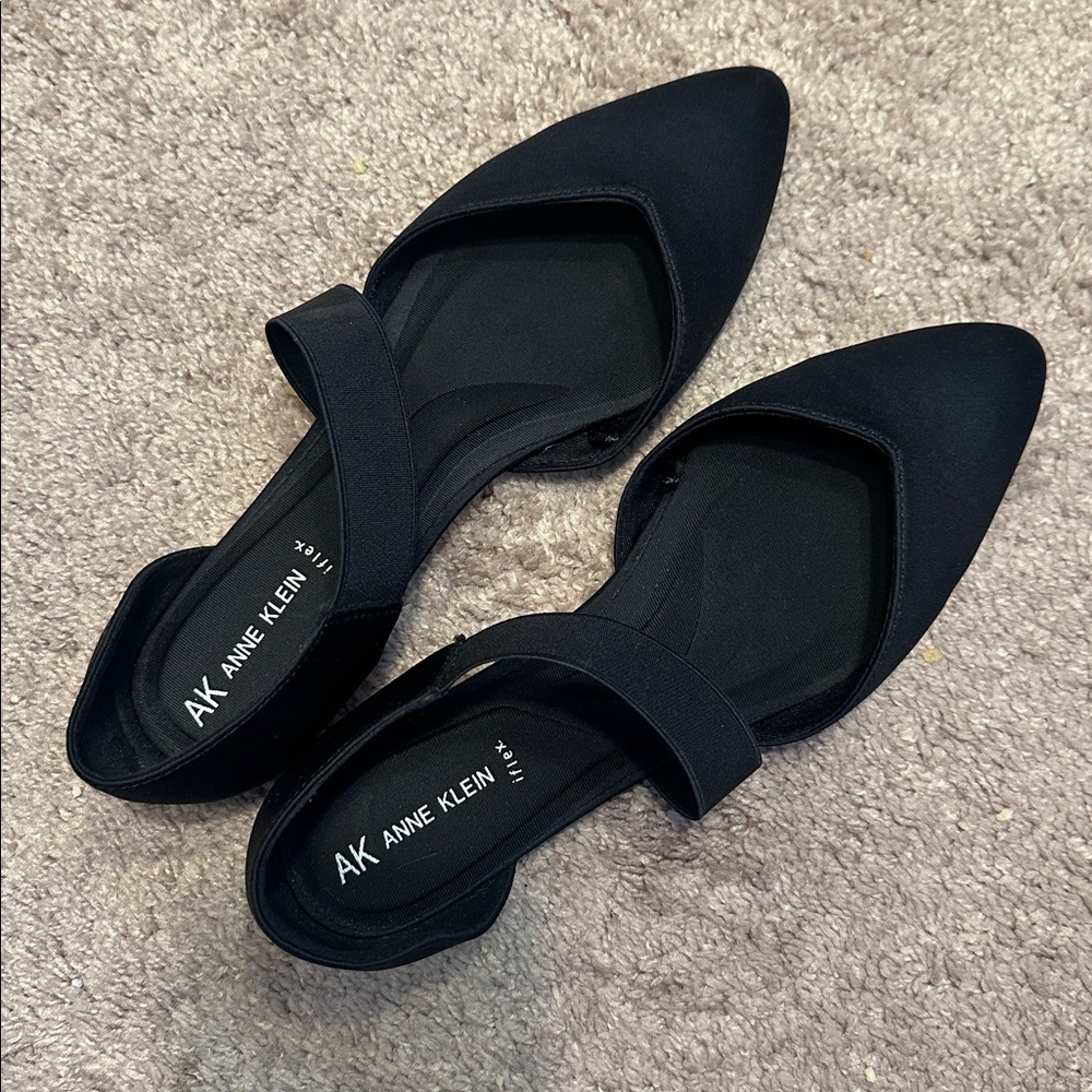 Anne Klein Akorsolo Asymmetrical Pointed Toe Flats iflex Black 8.5 FREE SHIP